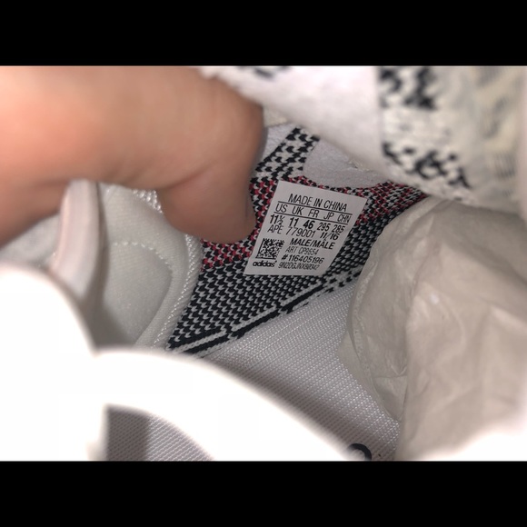 11&1/2 YEEZY 350 BOOST - Picture 3 of 6
